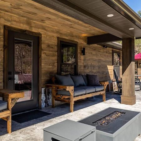 New Rustic Luxe Cabin Billiards Spa Near Gsmnp Townsend Exterior photo